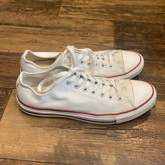 White Converse Unisex size 10 men's or 12 Womens
